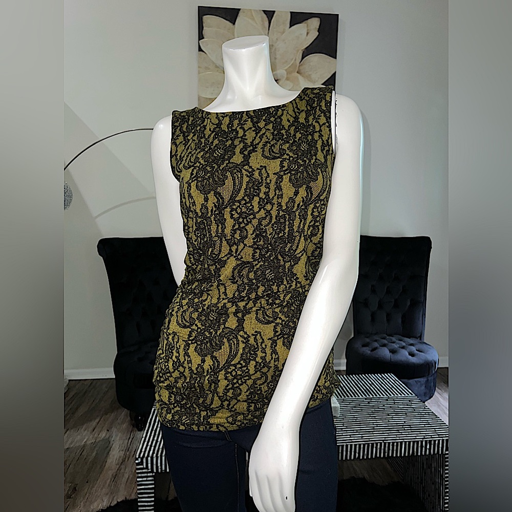 Beautiful Women’s Dressy Tank Top